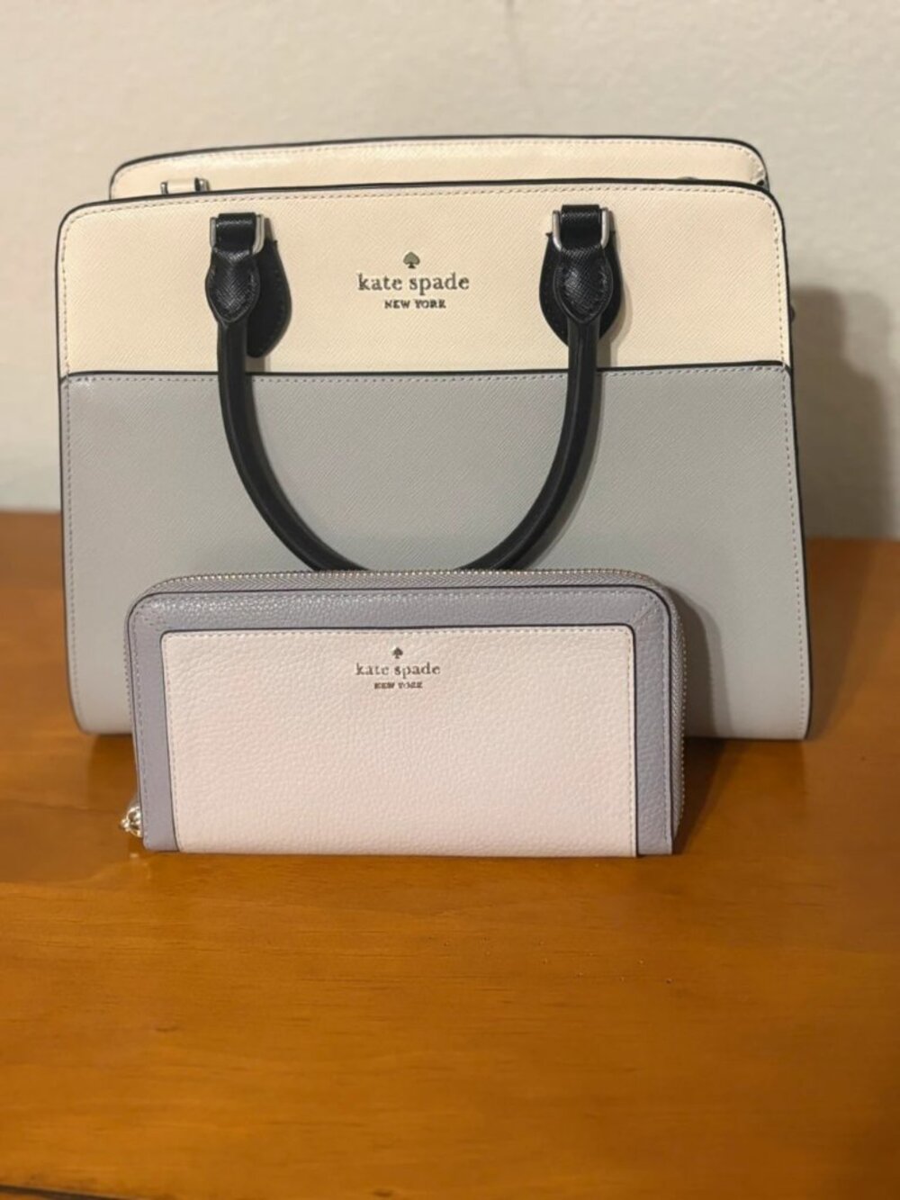Kate Spade New York Colorblock Leather Tote Bag & Wallet Set White Gray